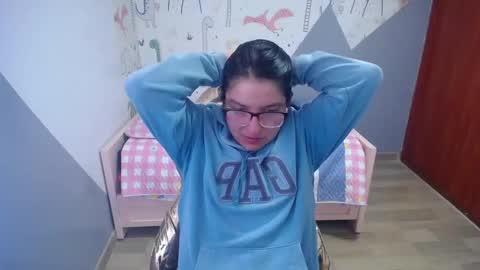 eva_smit_t online show from January 2026 02:25:01 AM