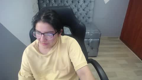 eva_smit_t online show from February 2026 02:26:01 PM