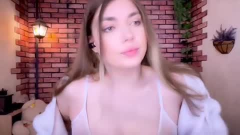 Snapshot of eva_starxxxxx chatting on March 2026 08:33:01 AM Eva online show from March 2026 08:33:01 AM