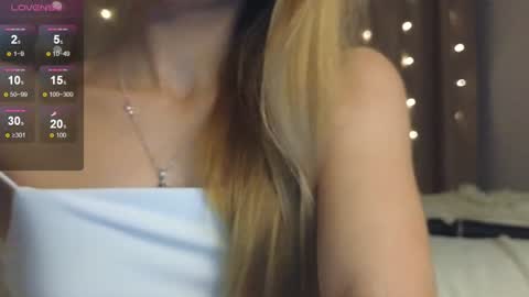 Snapshot of eva_vex chatting on December 2024 02:42:02 PM Hello Im Eva online show from December 2024 02:42:02 PM