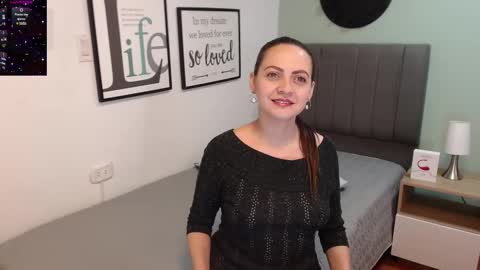 Snapshot of eva_villa chatting on February 2025 02:54:01 PM Eva online show from February 2025 02:54:01 PM