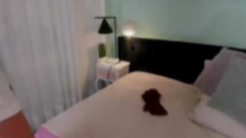 julieth online show from September 2025 01:23:01 PM