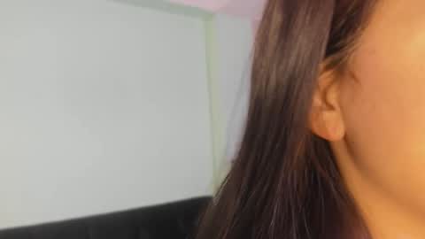 julieth online show from November 2025 12:26:01 PM