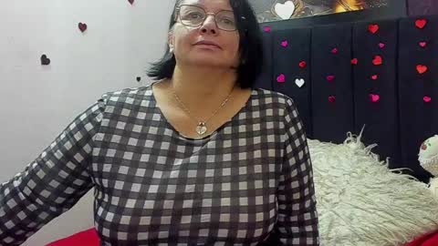 Snapshot of evaaross chatting on May 2026 03:51:02 PM Eva online show from May 2026 03:51:02 PM