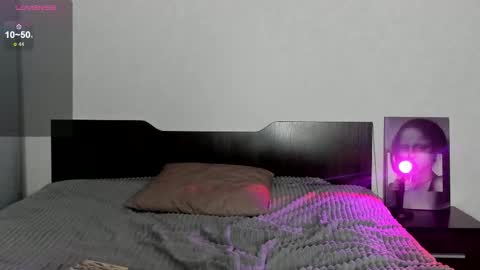 Snapshot of evablisss chatting on October 2025 01:21:01 PM Eva online show from October 2025 01:21:01 PM