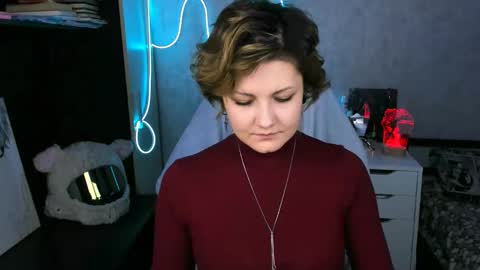 Snapshot of evabrownie chatting on December 2025 03:50:01 PM Eva Brownie online show from December 2025 03:50:01 PM