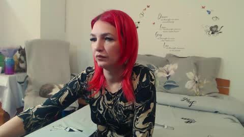 Snapshot of evadesireone chatting on January 2025 12:30:01 PM EvadesireONE online show from January 2025 12:30:01 PM