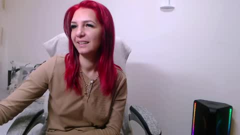 Snapshot of evadesireone chatting on April 2026 07:58:02 PM EvadesireONE online show from April 2026 07:58:02 PM