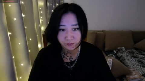 Eva online show from November 2025 04:01:02 PM