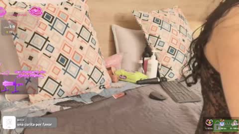 Evadne online show from November 2025 10:53:02 PM