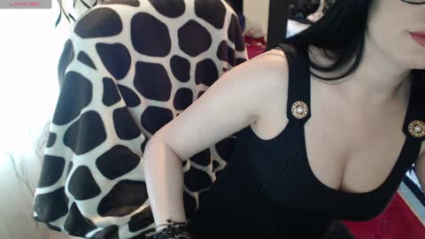 EVADREAM online show from March 2026 12:05:01 PM