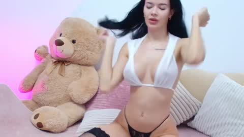 Eva online show from February 2025 06:47:02 AM