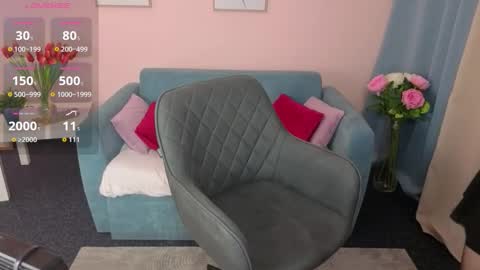 Snapshot of evafolverr chatting on November 2025 07:09:01 AM Eva online show from November 2025 07:09:01 AM