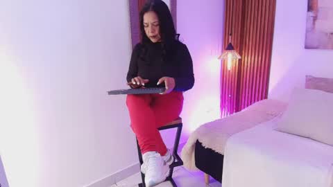 Snapshot of evagoddess_ chatting on June 2026 08:09:02 PM EVA GODDESS online show from June 2026 08:09:02 PM