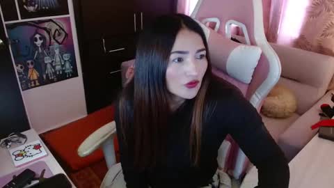 Eva online show from October 2025 09:34:01 PM