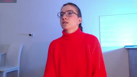 Snapshot of evahailey_ chatting on March 2026 04:48:01 AM Eva online show from March 2026 04:48:01 AM