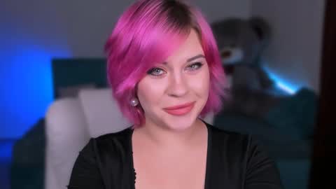 Eva online show from December 2024 10:47:02 PM