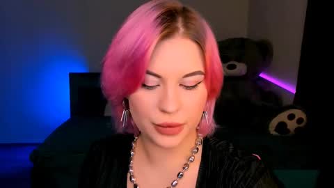 Eva online show from January 2025 10:43:02 PM