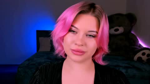 Eva online show from February 2025 11:42:02 PM