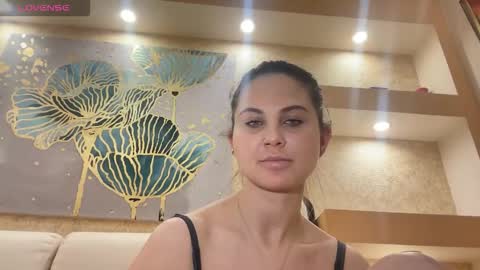 Snapshot of evahazardd chatting on November 2025 03:25:02 PM EvaHazard online show from November 2025 03:25:02 PM