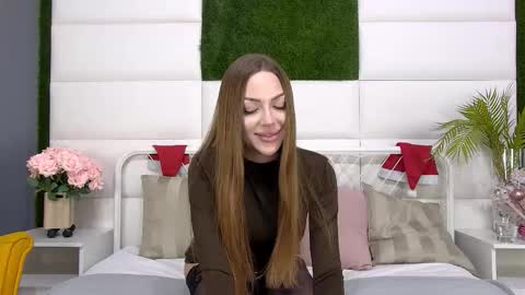 Eva Hook online show from January 2026 06:46:02 PM