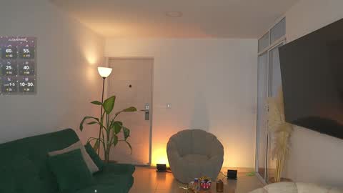 Snapshot of evajacksss_ chatting on January 2025 10:01:01 PM evajacksss_ online show from January 2025 10:01:01 PM