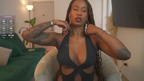 Snapshot of evajacksss_ chatting on January 2025 04:25:02 PM evajacksss_ online show from January 2025 04:25:02 PM