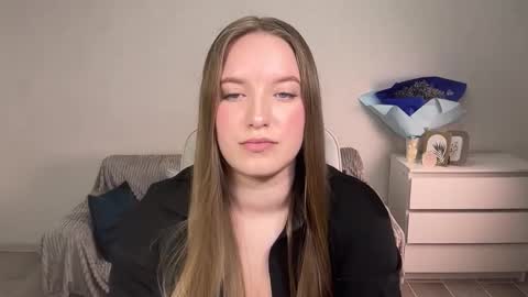 Eva online show from September 2025 08:53:02 PM