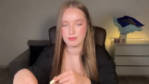 Snapshot of evajuly chatting on June 2026 08:50:02 PM Eva online show from June 2026 08:50:02 PM