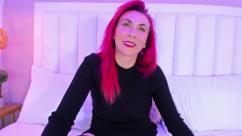 evamillins online show from February 2025 04:50:02 AM