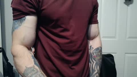 Snapshot of evancage chatting on February 2025 09:20:02 PM evan cage online show from February 2025 09:20:02 PM