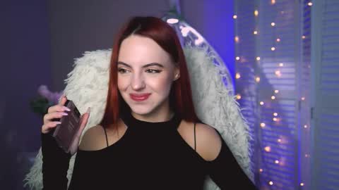 Eva  online show from September 2025 12:06:01 PM