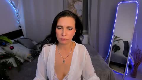 Snapshot of evanessa_x chatting on January 2026 05:54:02 AM Evanessa online show from January 2026 05:54:02 AM