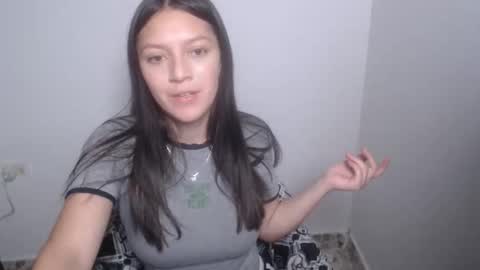 Snapshot of evangeline_petite chatting on May 2026 02:19:02 AM eva online show from May 2026 02:19:02 AM