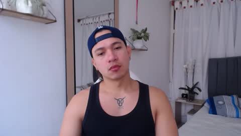 Snapshot of evans_king chatting on December 2024 03:01:01 PM Evan online show from December 2024 03:01:01 PM