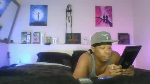 evanschris2048 online show from March 2025 04:33:02 PM