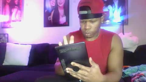 evanschris2048 online show from March 2025 01:48:01 PM