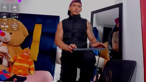   online show from October 2025 04:07:02 AM