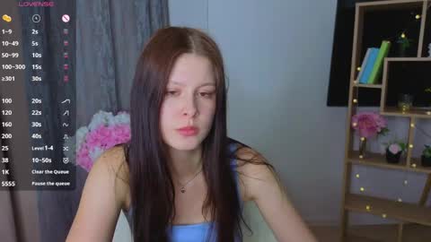 EvaOnyx online show from April 2026 08:26:01 PM