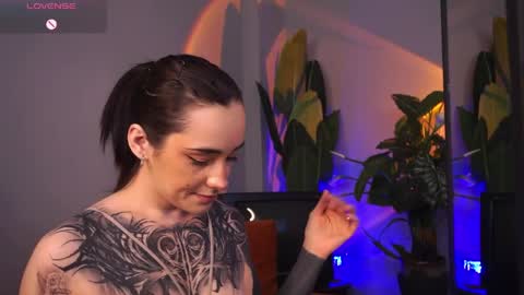 Snapshot of evarabbit chatting on March 2026 02:04:01 AM Eva online show from March 2026 02:04:01 AM