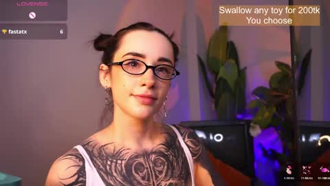 Snapshot of evarabbit chatting on April 2026 02:09:02 AM Eva online show from April 2026 02:09:02 AM