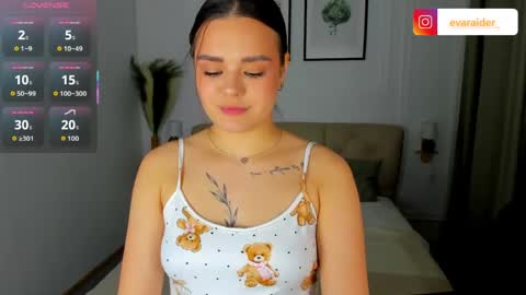 Snapshot of evaraider chatting on April 2026 01:56:02 PM Eva online show from April 2026 01:56:02 PM