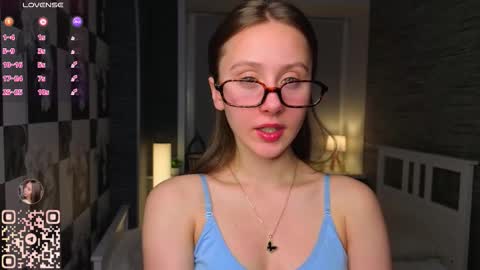 Eva online show from November 2025 07:14:01 PM