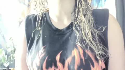 evasaenz online show from June 2026 01:25:02 PM