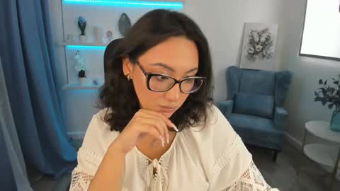 evasarazardje online show from October 2025 04:10:01 AM