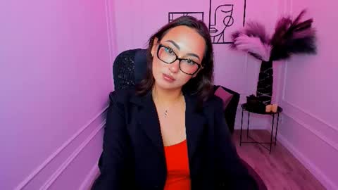 evasarazardje online show from November 2025 04:29:02 AM