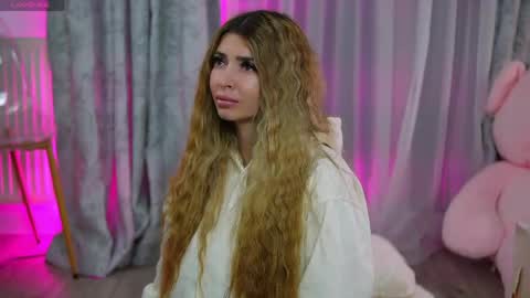 Eva online show from April 2026 11:08:02 PM