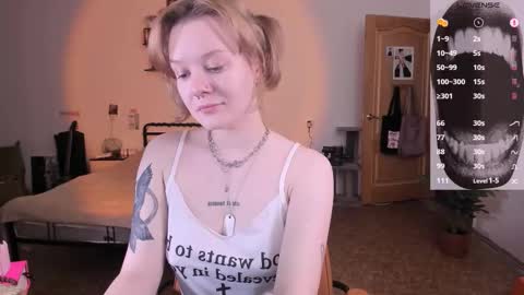 Snapshot of evathority chatting on March 2026 05:45:02 PM online show from March 2026 05:45:02 PM