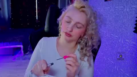 Snapshot of evavibe chatting on April 2026 06:10:02 AM evavibe online show from April 2026 06:10:02 AM