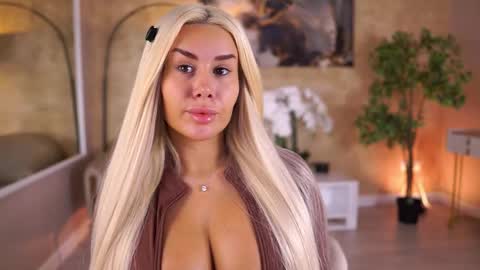 Eva online show from March 2026 10:00:02 PM